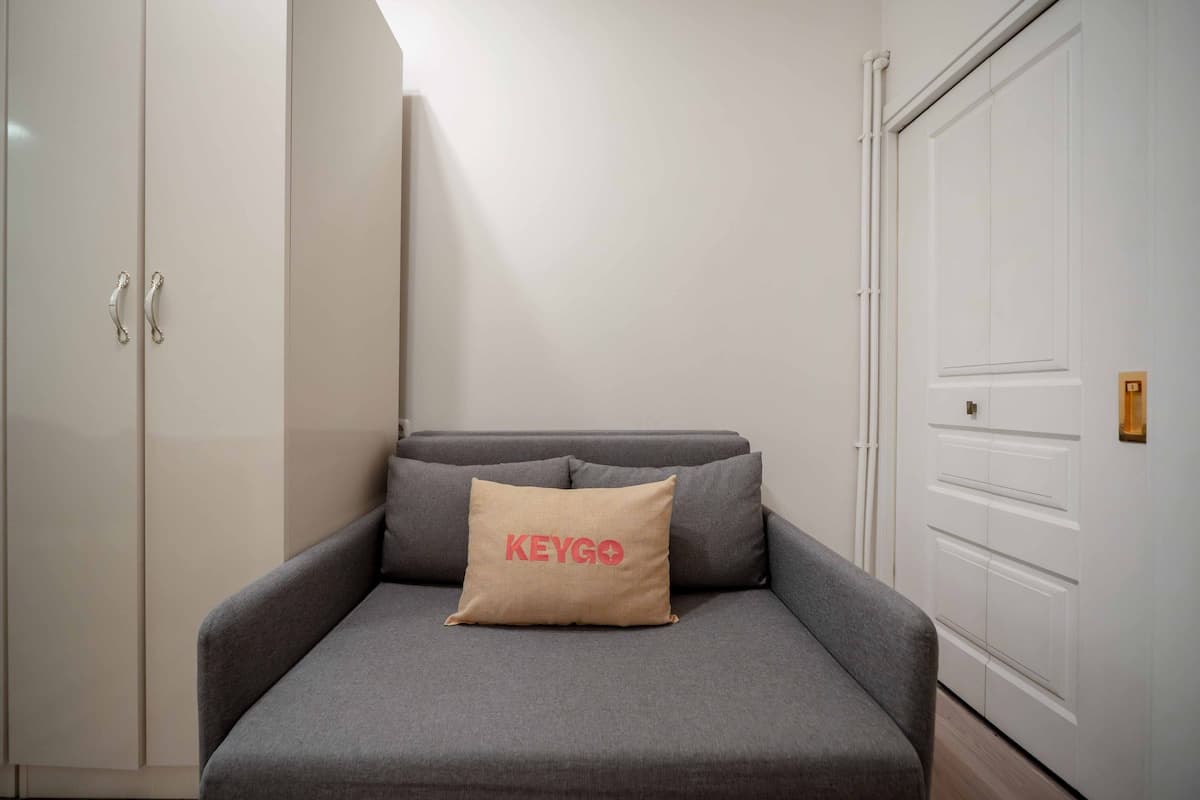 #0206 | 2 Bedroom | Near Yeritasardutyan Park photo 14