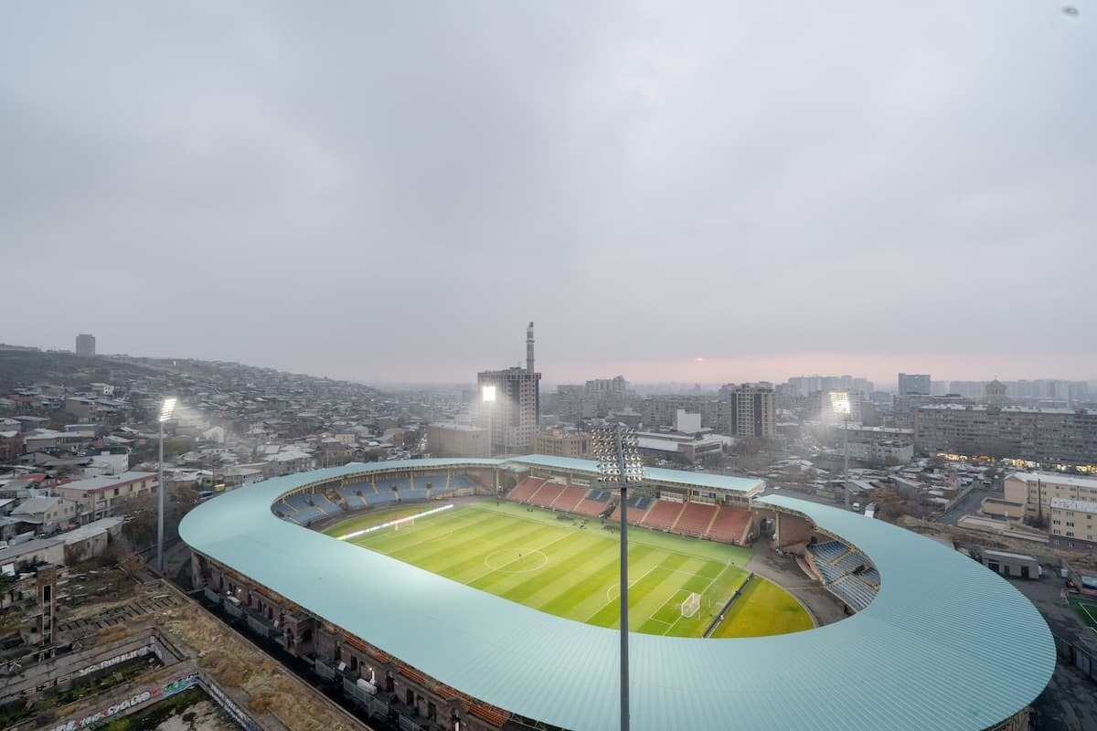 Apartment #0216 with a view of the stadium photo 5