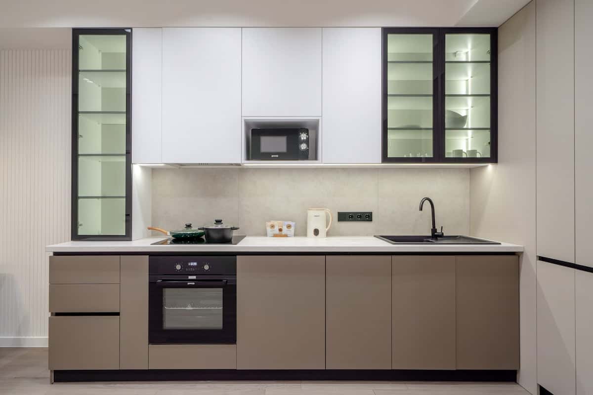 #0224 | 1 Bedroom | Near Republic Square photo 4