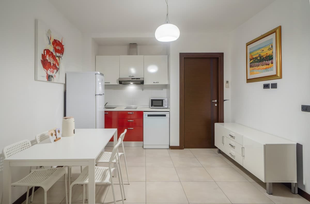 sargsyan/10/17 · #0228 | 2 Bedroom | Next to the Opera House photo 21