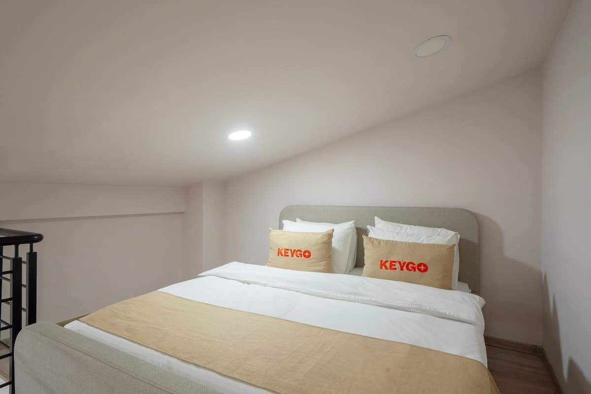 #0229 | 2 Bedroom | Key to the center of Yerevan photo 2