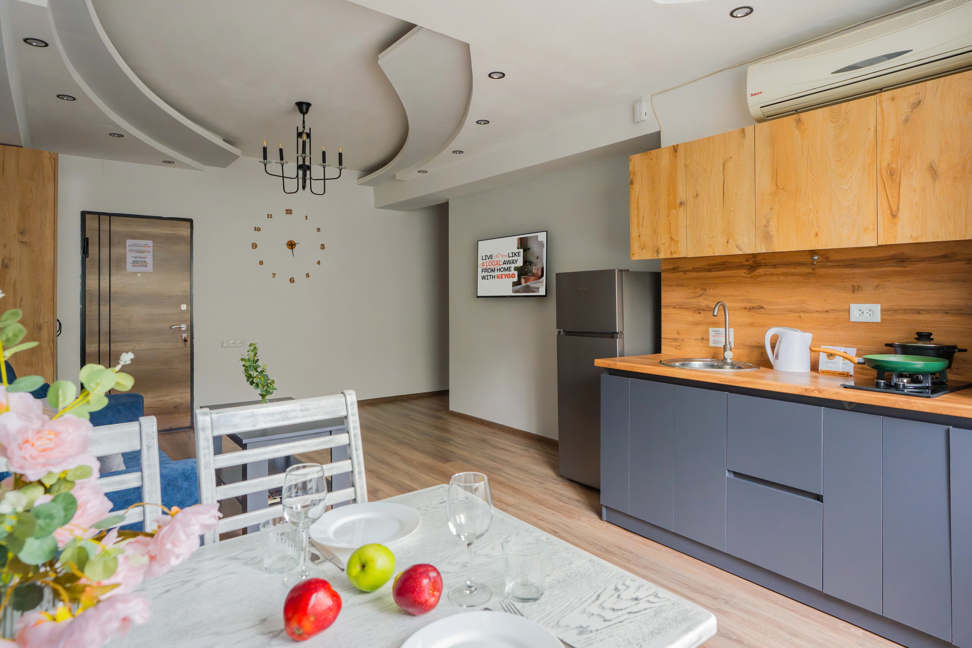 Apartment KeyGo #0073 offers comfort and coziness in the city photo 8