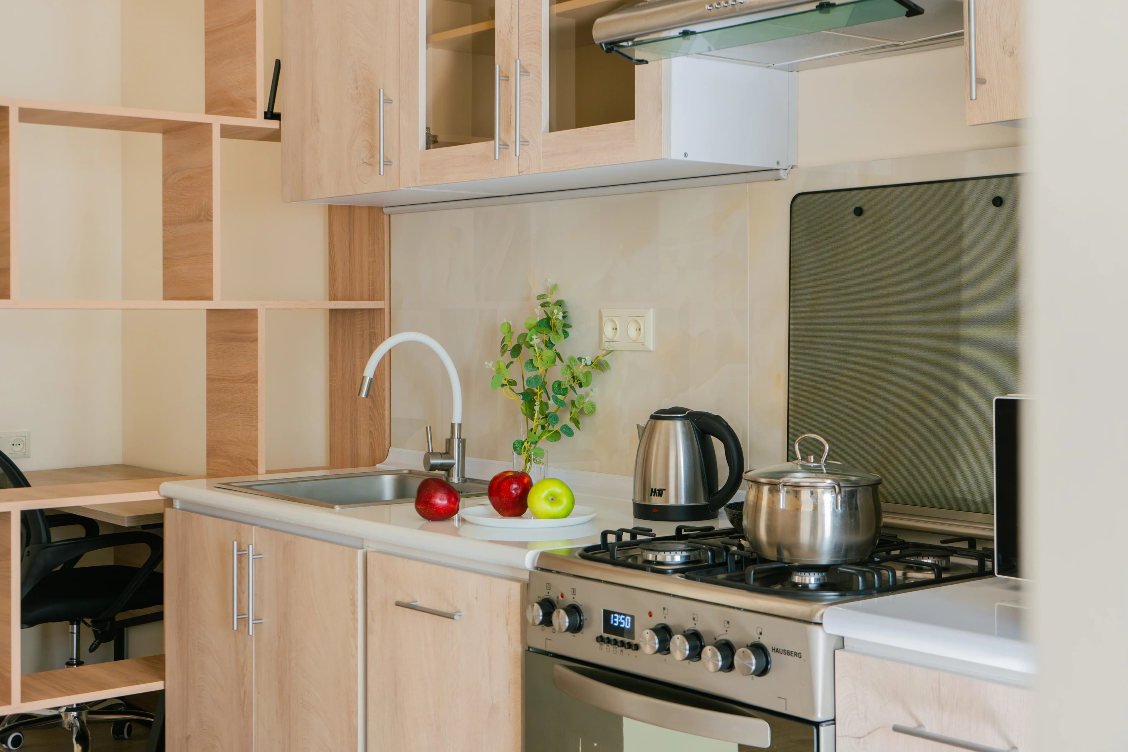 Apartment KeyGo #0040 next to St. Sarkis Church photo 14