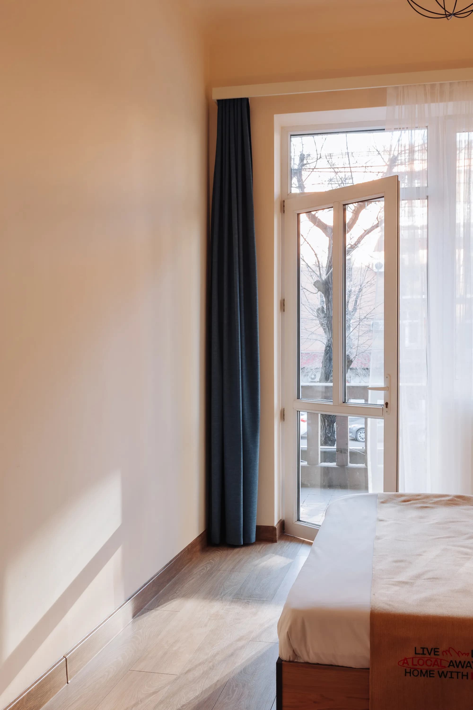 Apartment KeyGo #0041 next to St. Sarkis Church photo 10