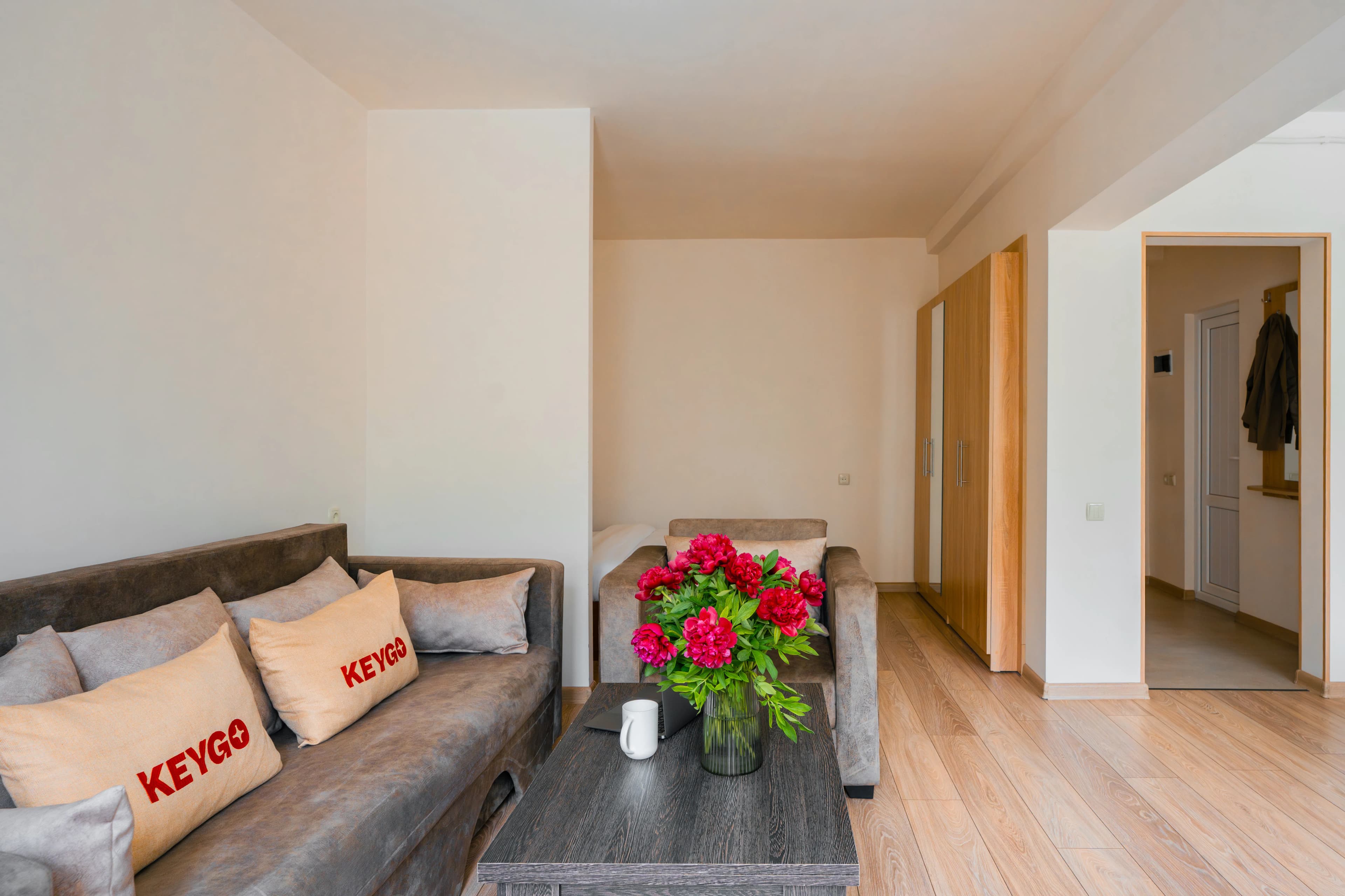 Apartment KeyGo #0082 key to the center of Yerevan photo 6