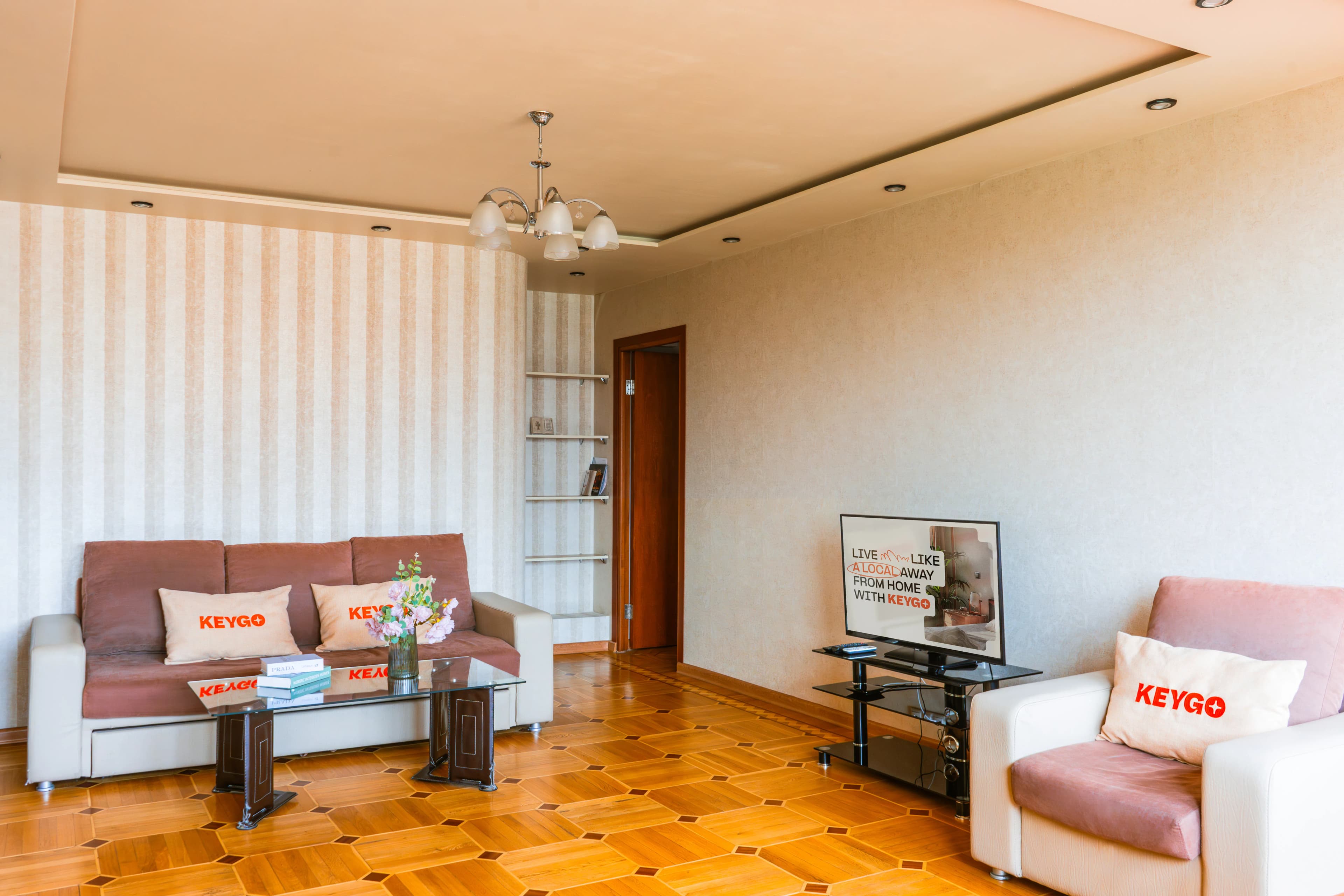 2BR/Near Opera/Overlooking Yerevan/Selfenter photo 2