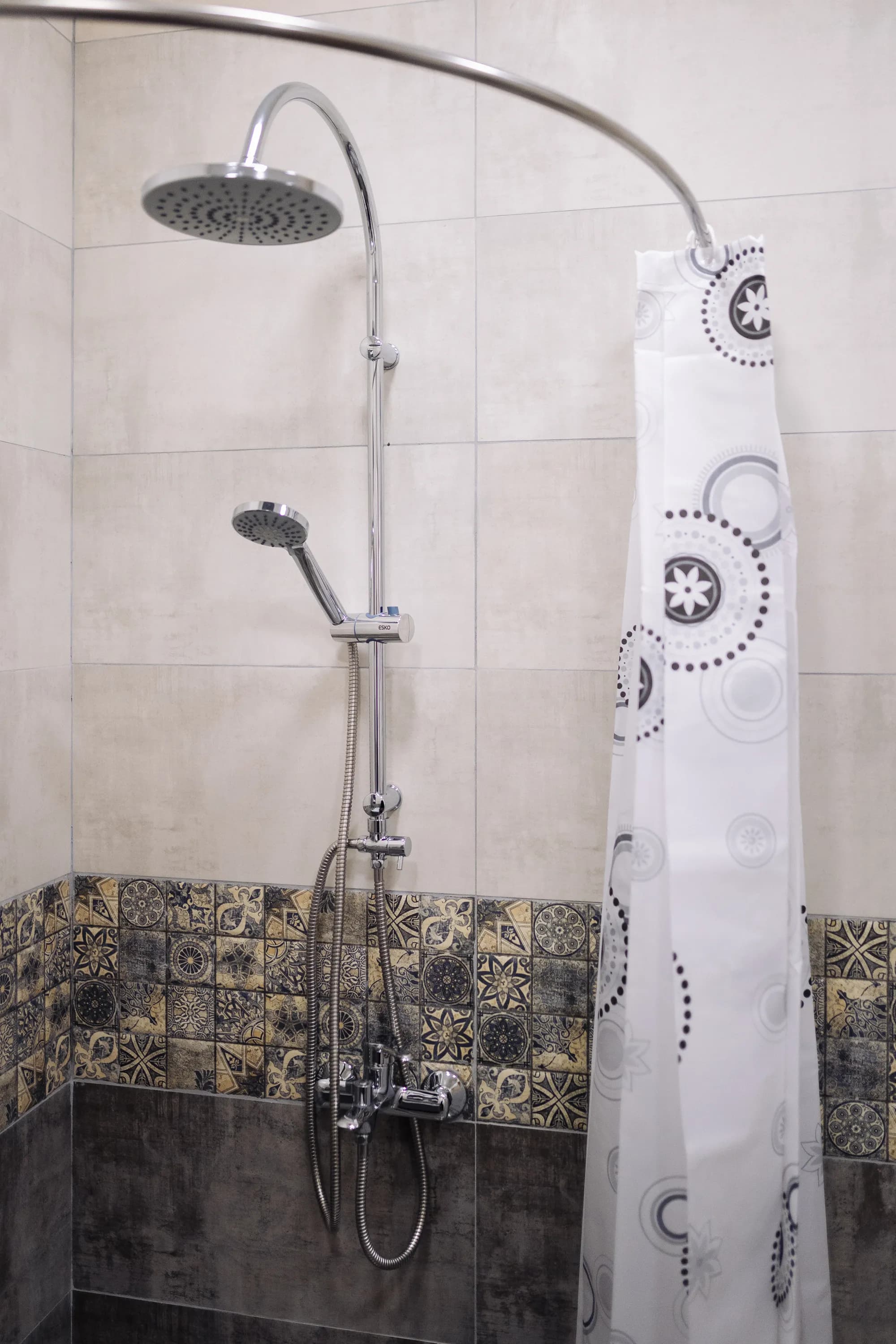 Apartment KeyGo #0041 next to St. Sarkis Church photo 5