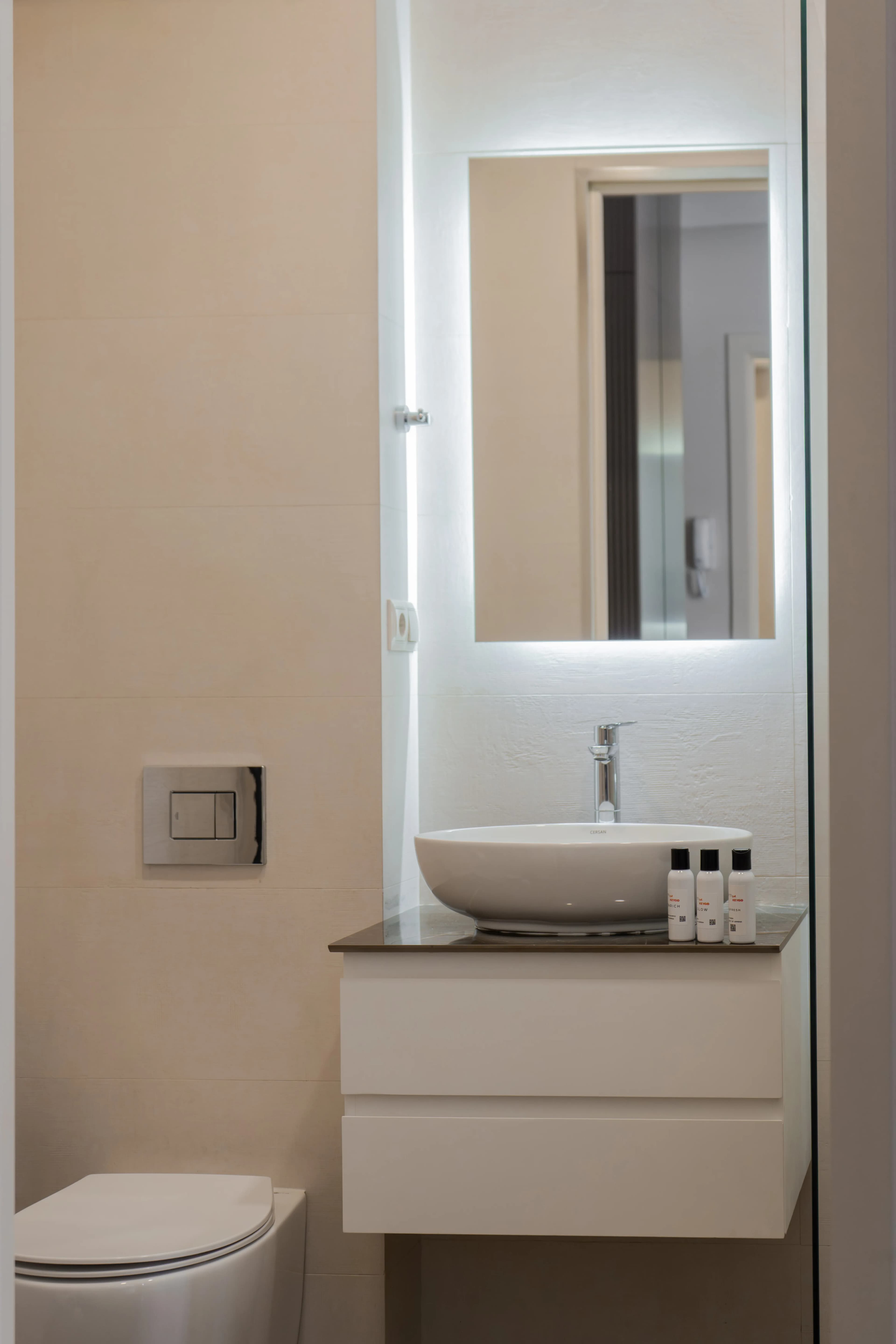 Apartment KeyGo #0080 key to the center of Yerevan photo 16