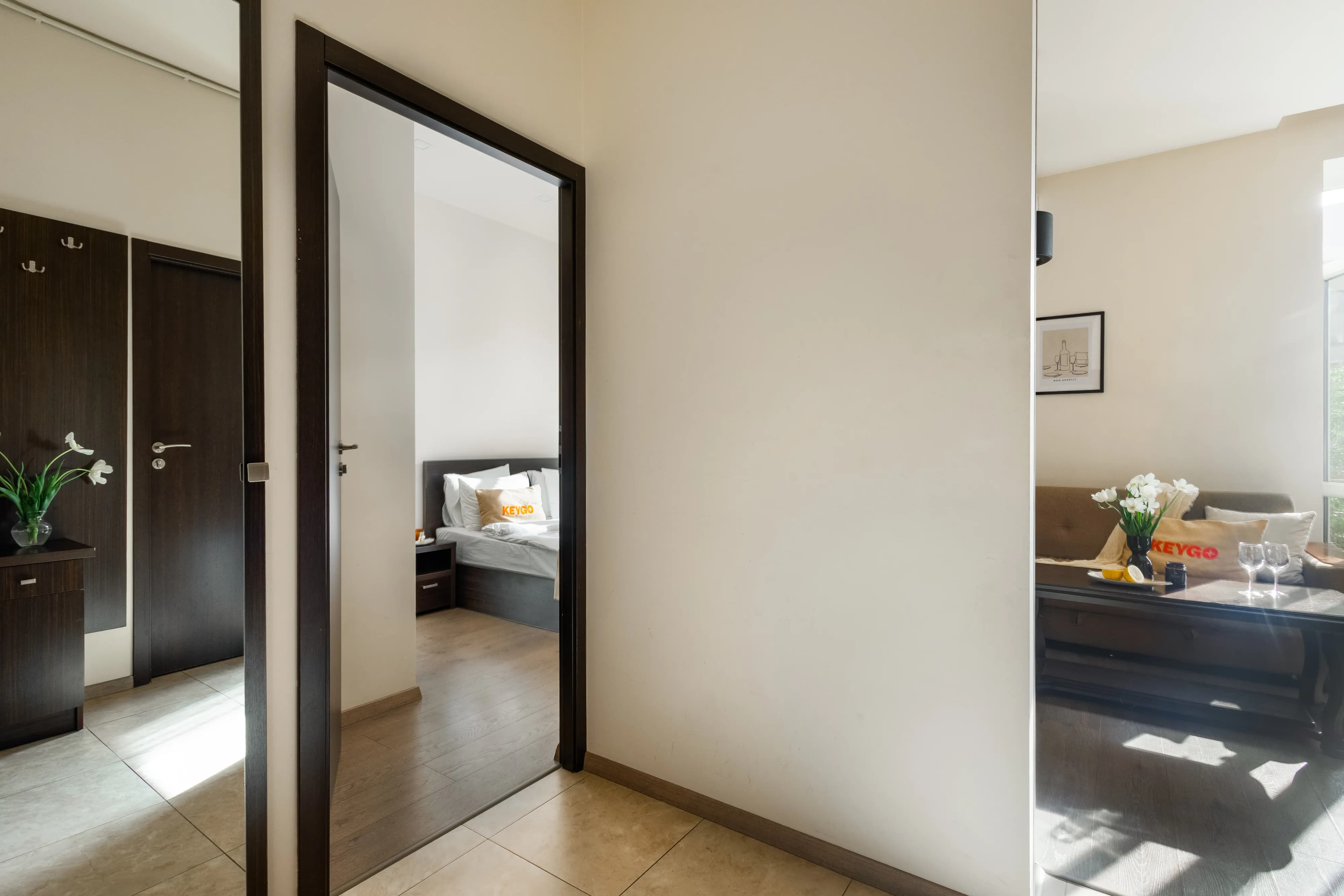 Apartment KeyGo #0043 offers comfort and coziness in the city photo 21