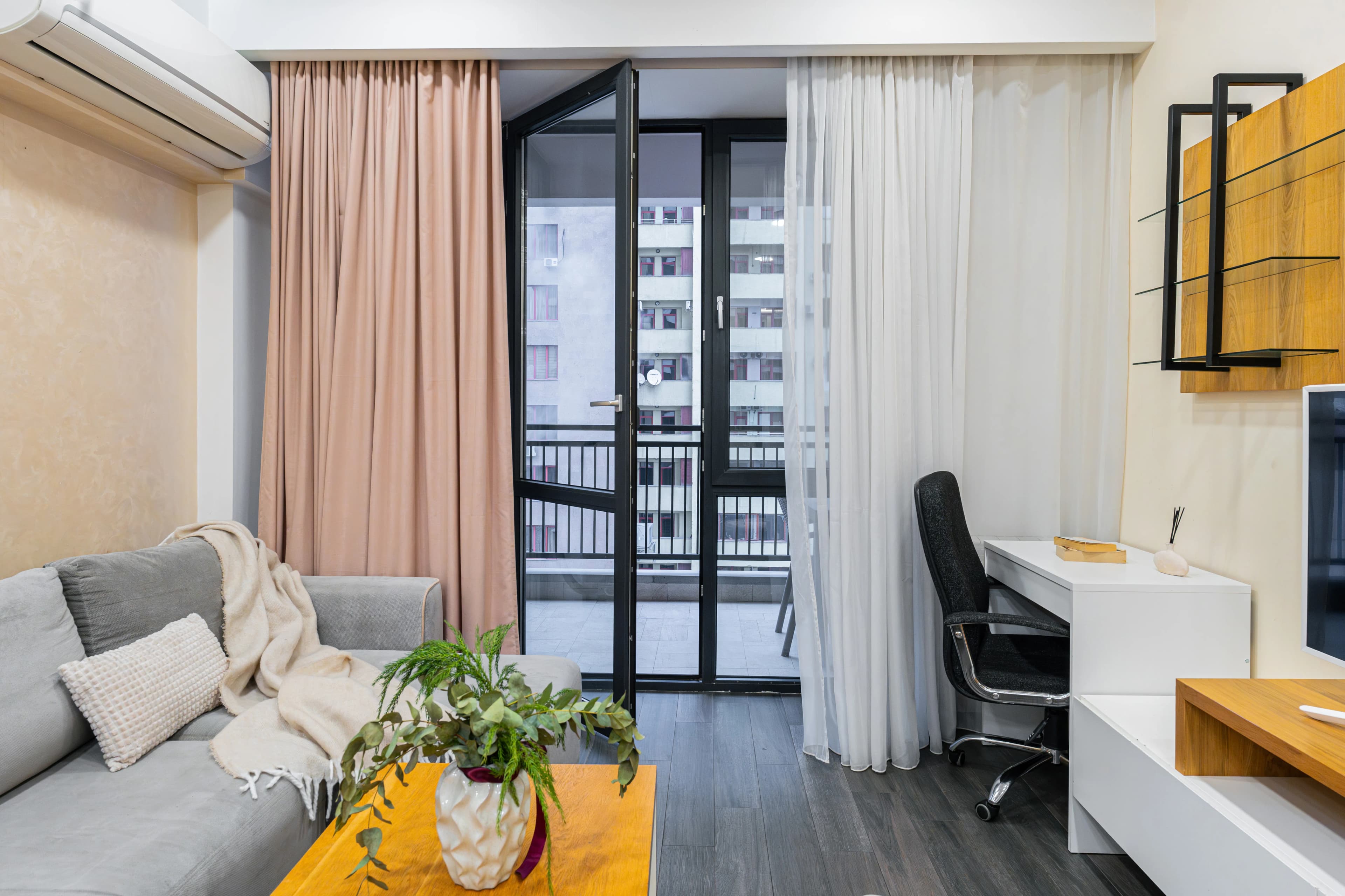 Apartment KeyGo #0115 comfort and coziness in the city center photo 5