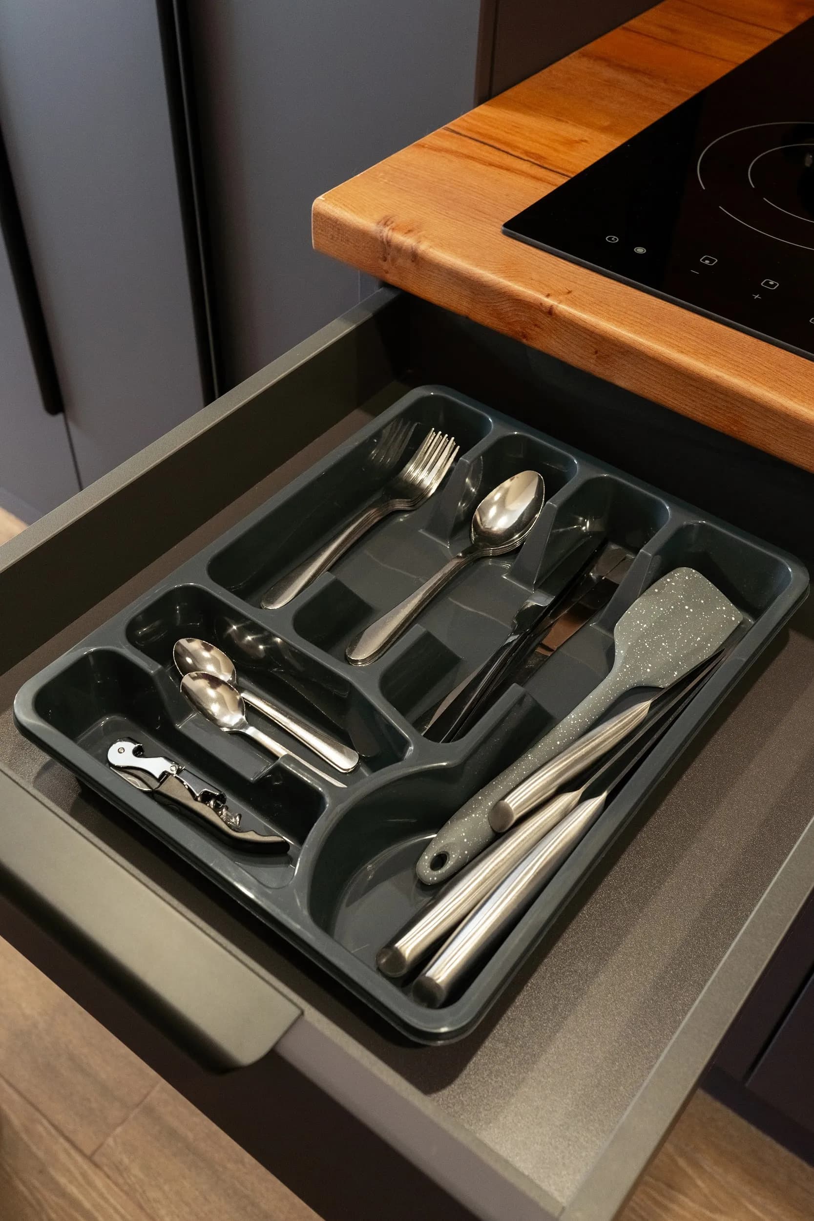 Студия KeyGo #1042: кофе в кружке и Wi-Fi на максимуме photo 13