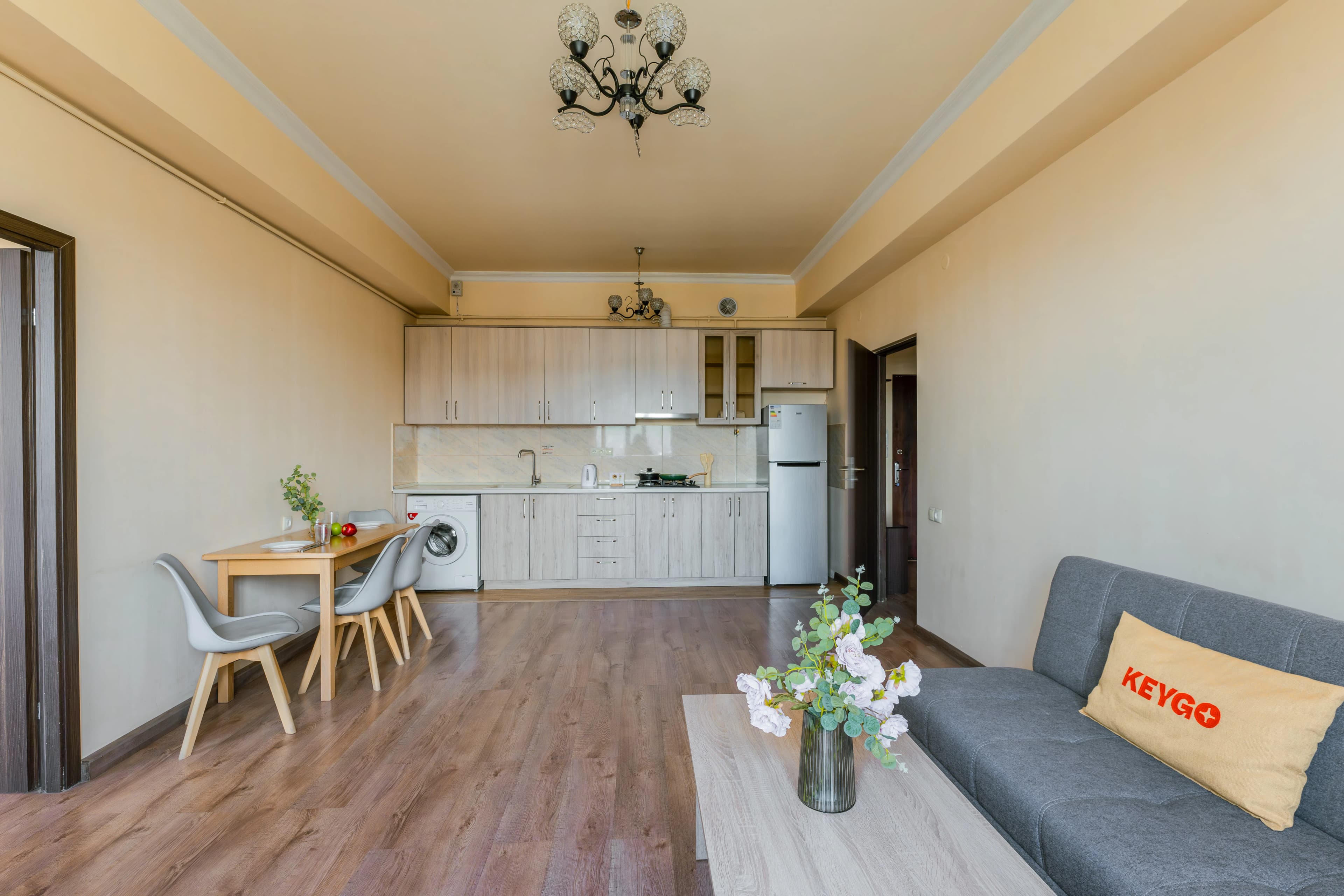 2BR Sunny Cityscape/City View/Self check-in