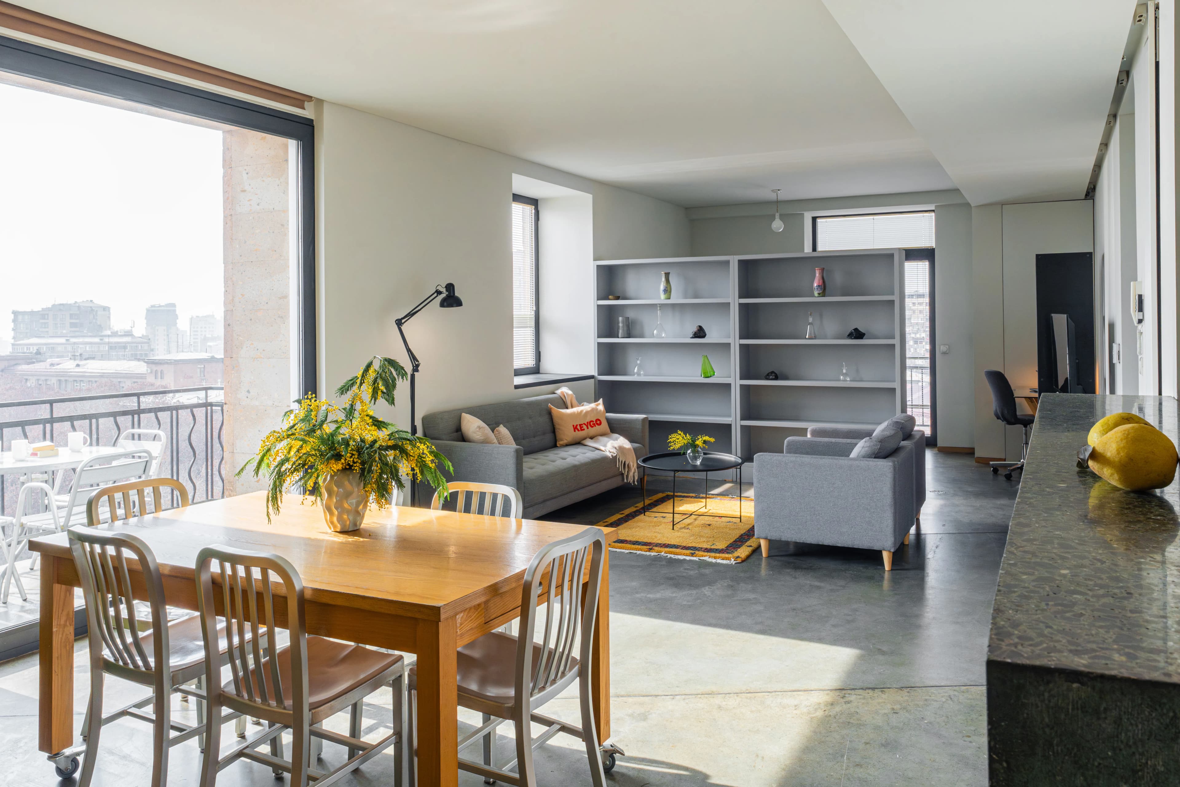 Apartment KeyGo #0119 with Cascade View photo 12