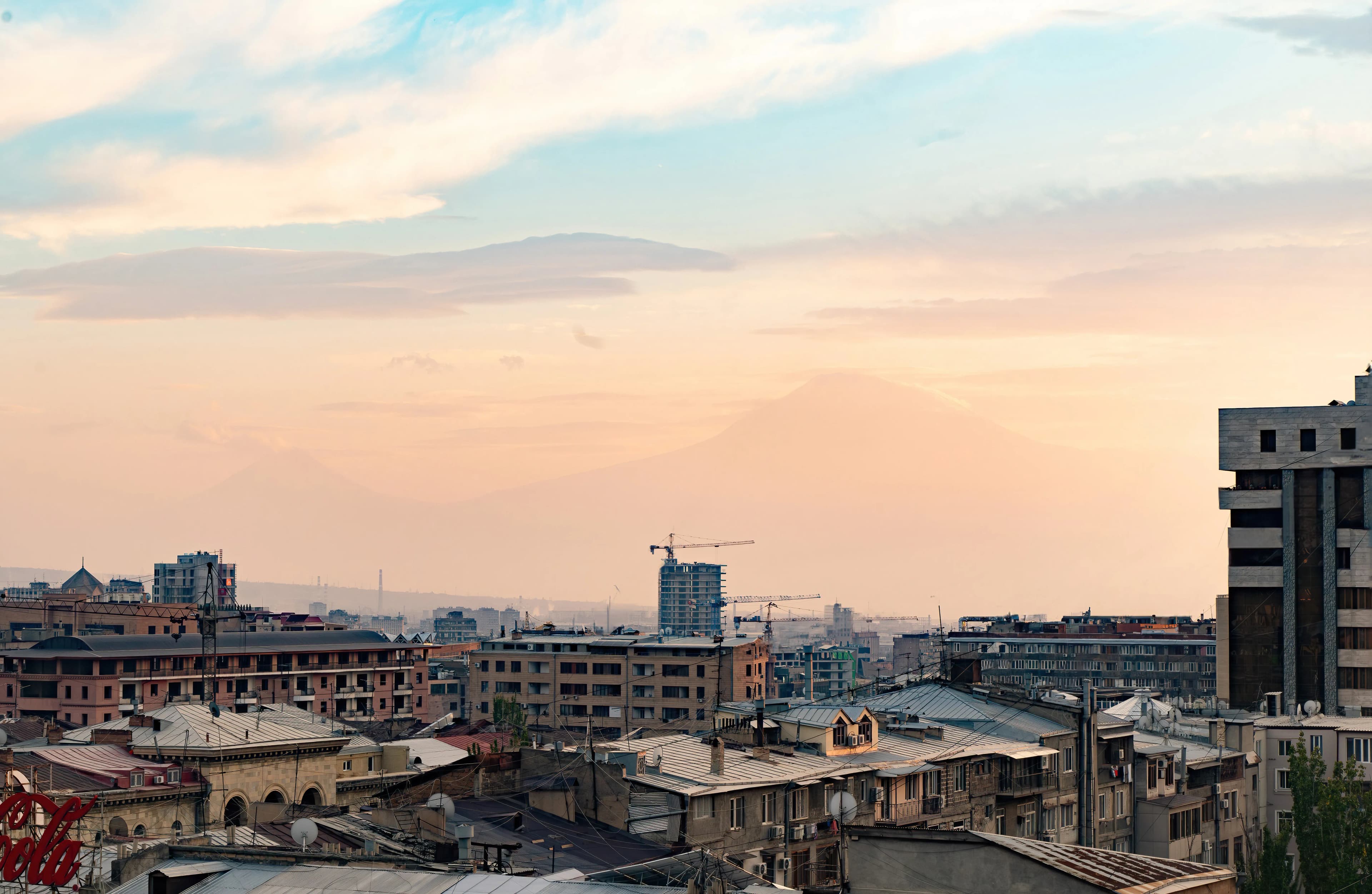 2BR/Near Opera/Overlooking Yerevan/Selfenter photo 18