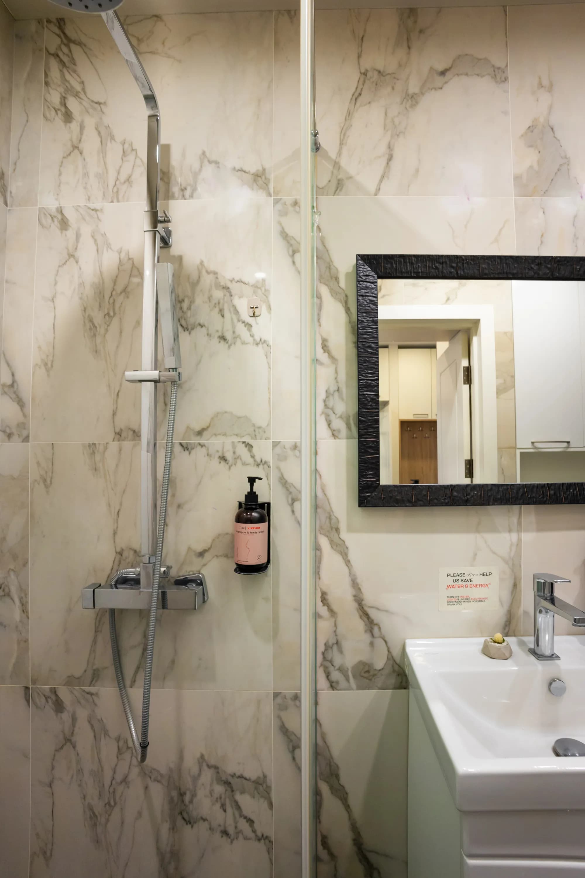 Apartment KeyGo #0069 key to the center of Yerevan photo 13