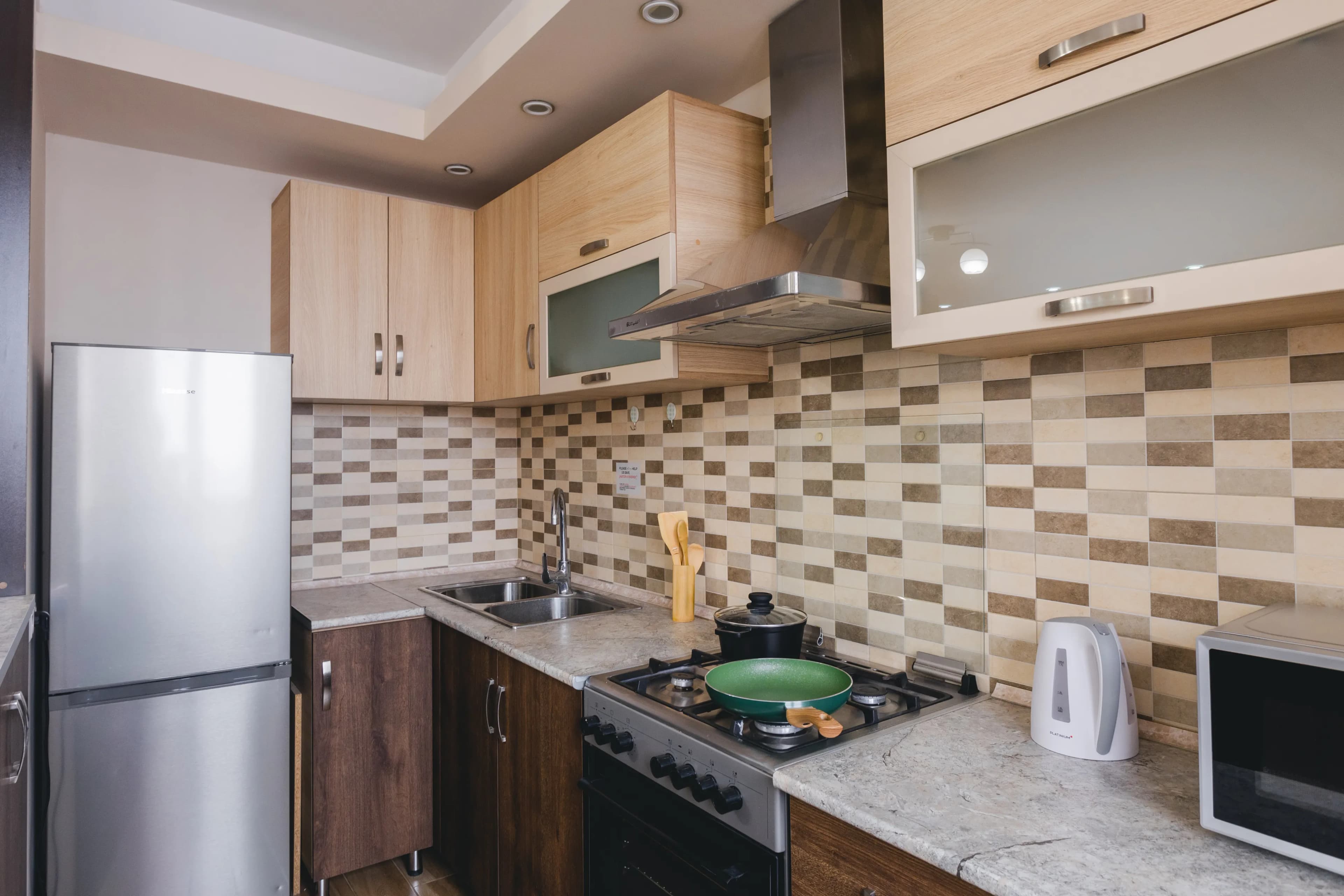 Apartment KeyGo #0055 is located next to Republic Square photo 9