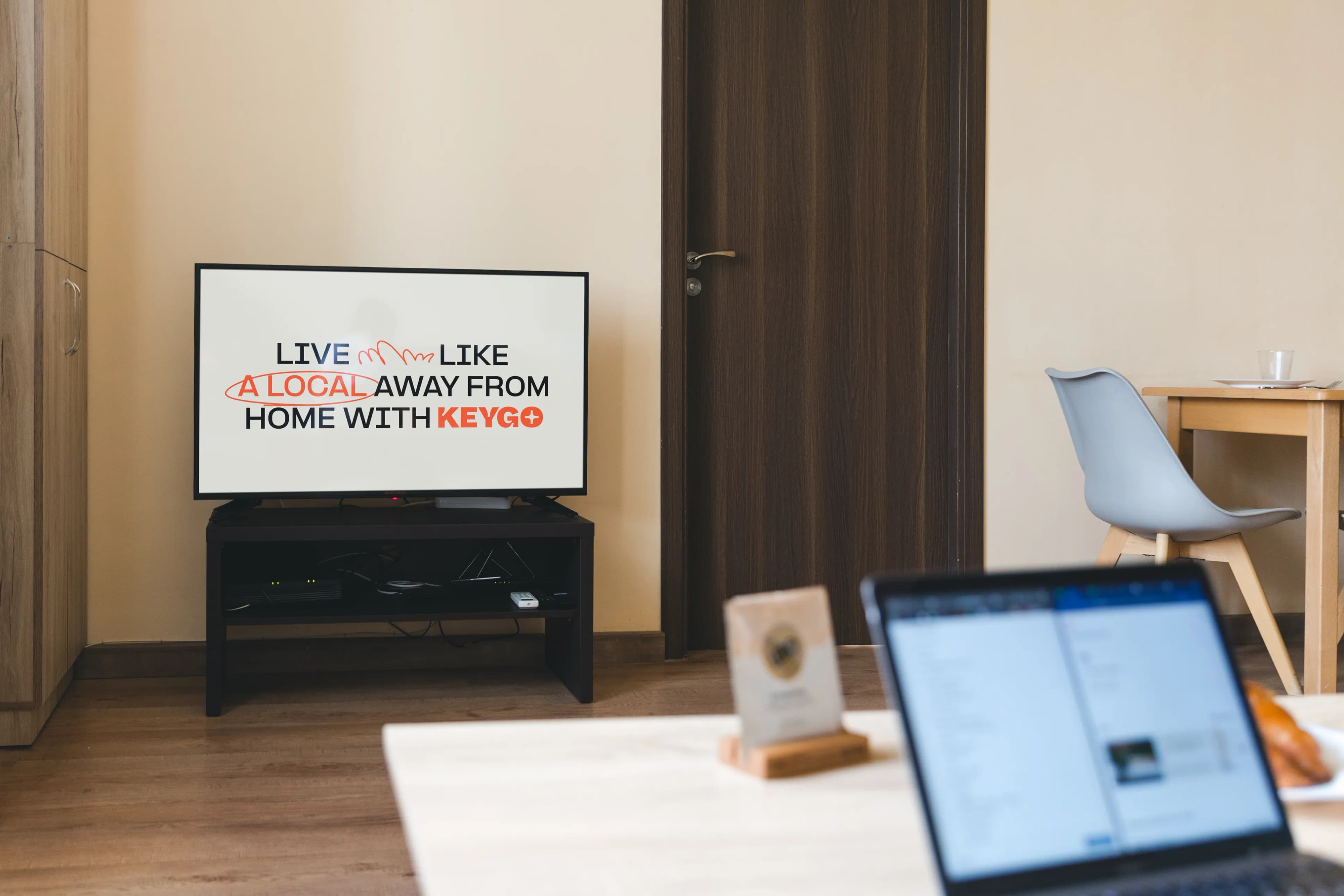 2BR Sunny Cityscape/City View/Self check-in photo 6