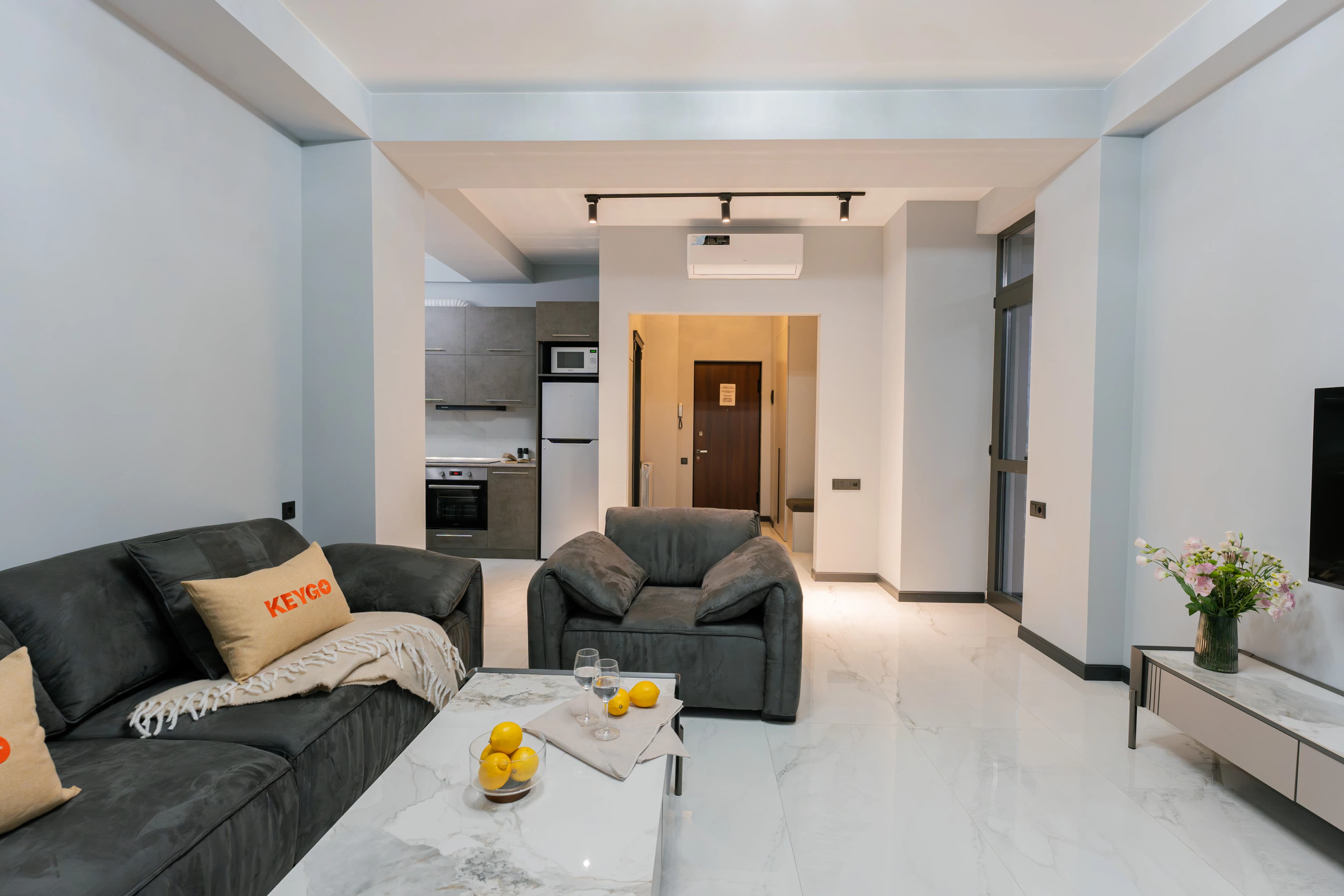 Apartment KeyGo #0101 near Yerevan Fortress photo 4