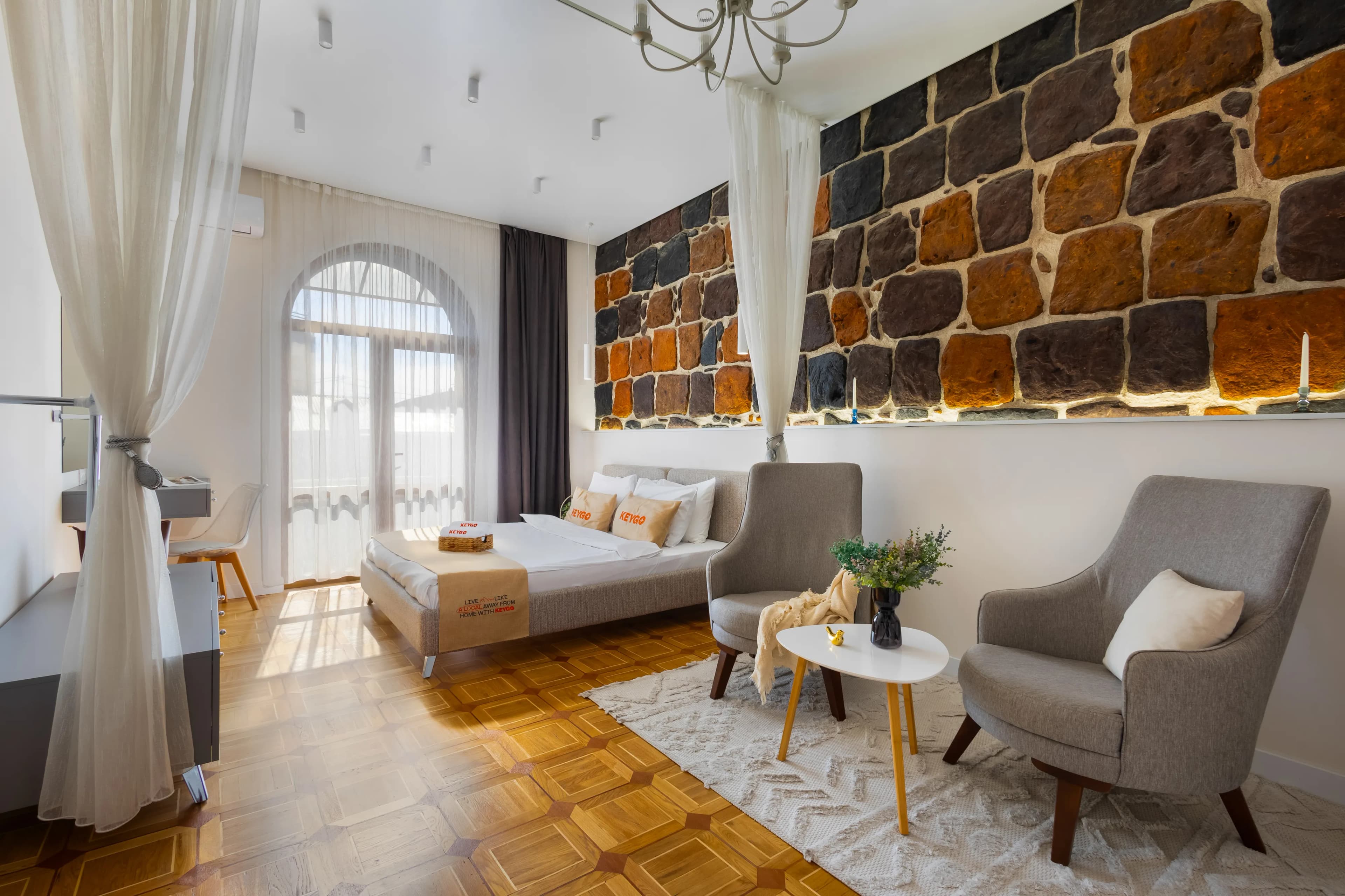 Apartment KeyGo #0033 is the key to the center of Yerevan