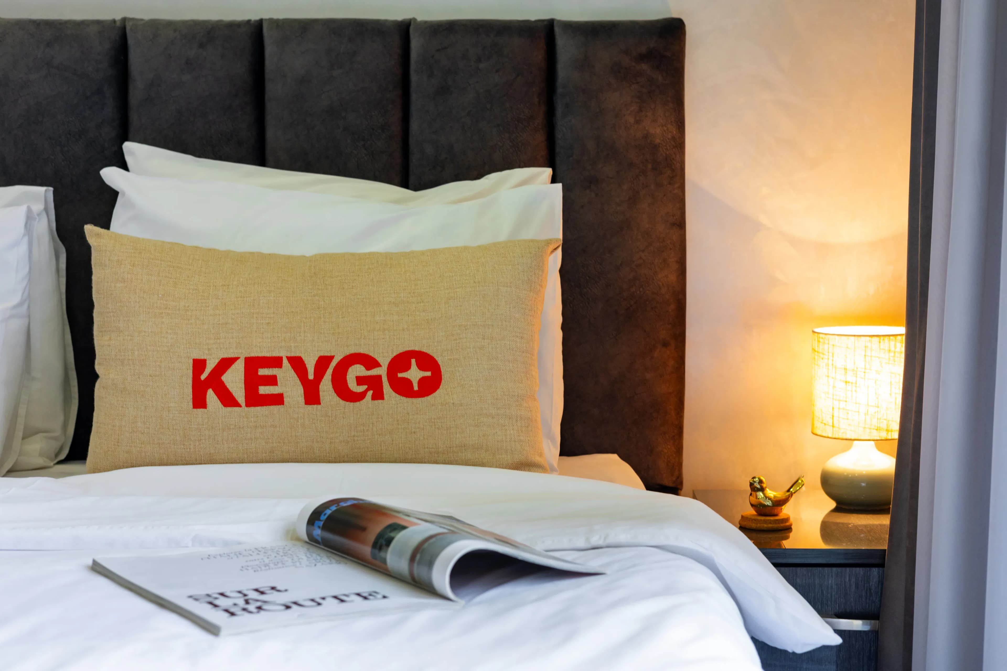 Apartment KeyGo #0018 next to St. Sarkis Church photo 6